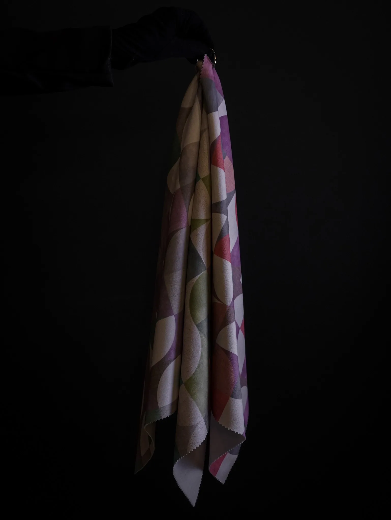 Velvet - Image 6