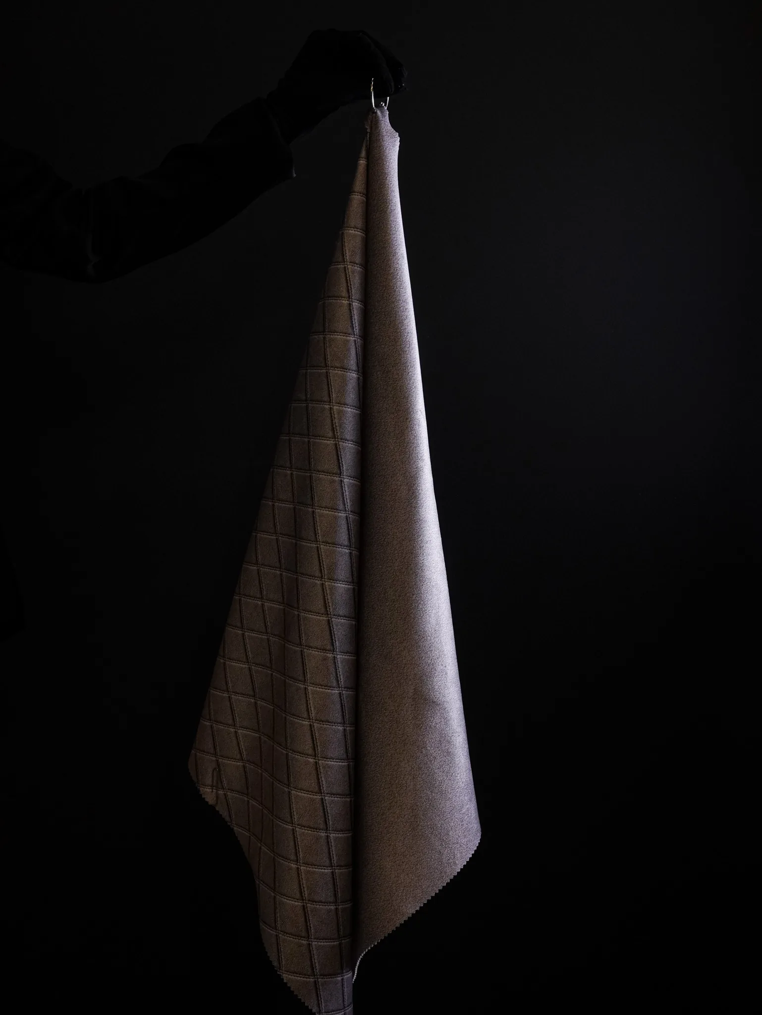 Velvet - Image 10