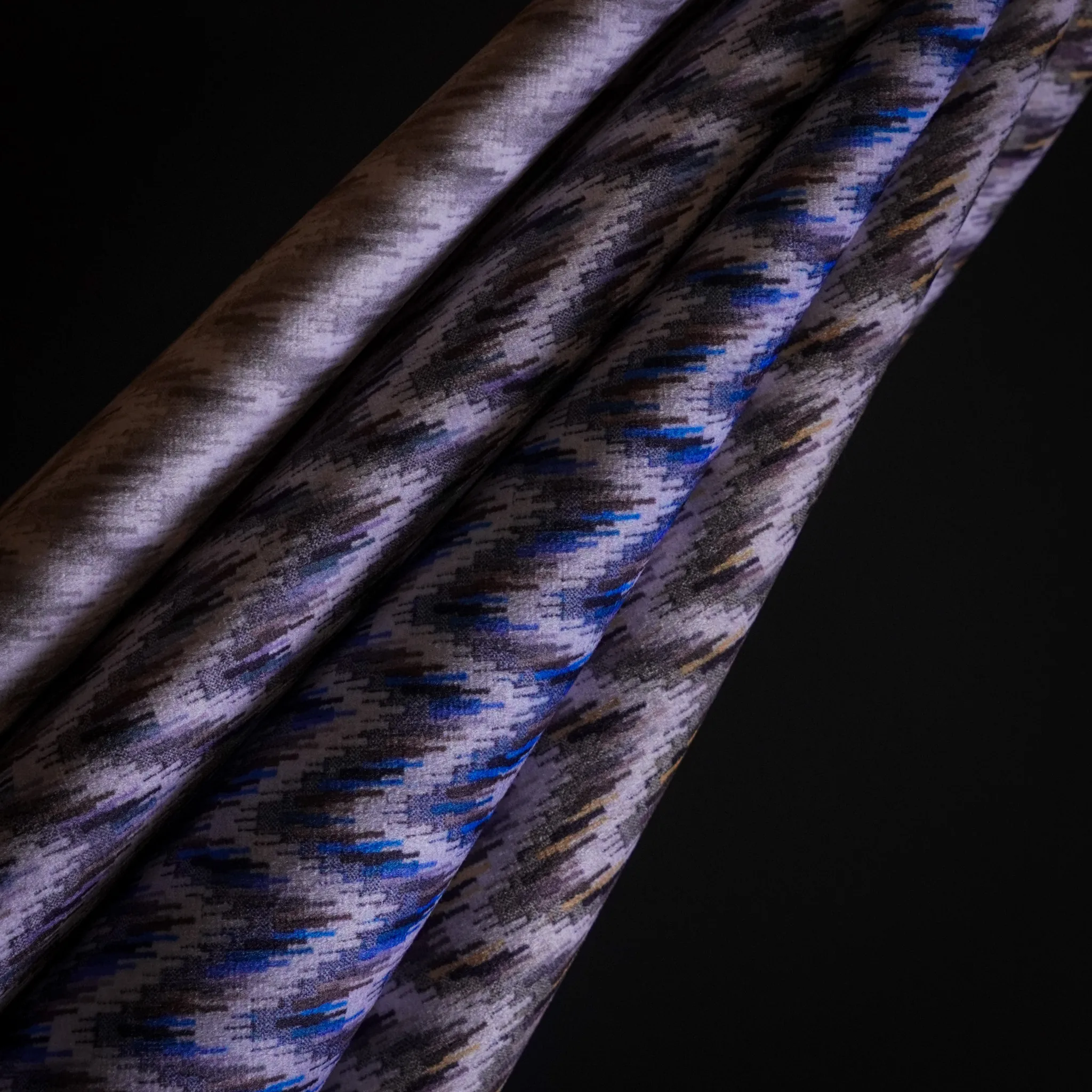 Velvet - Image 11